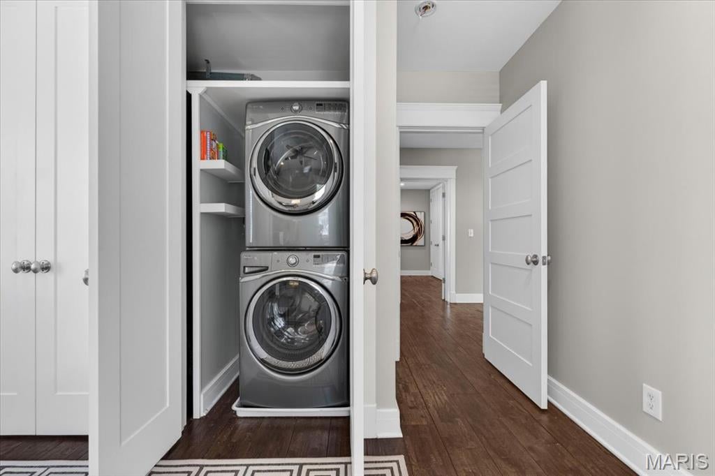 Wydown Forest Court Condo - Residential