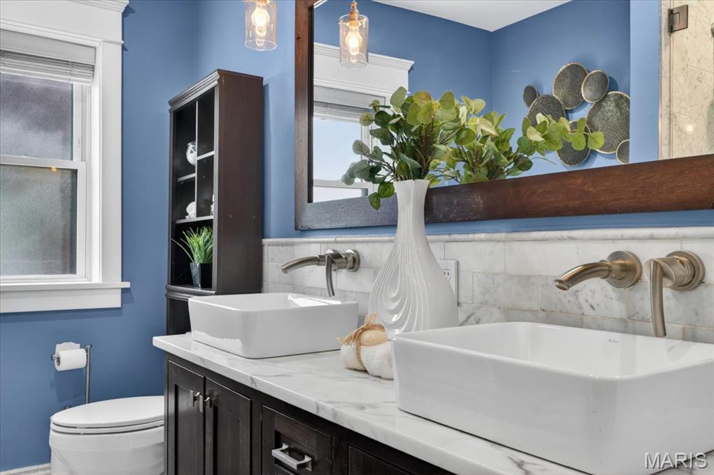 Wydown Forest Court Condo - Residential