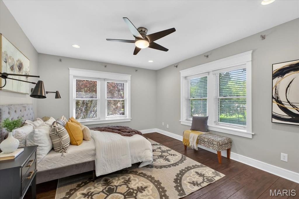 Wydown Forest Court Condo - Residential
