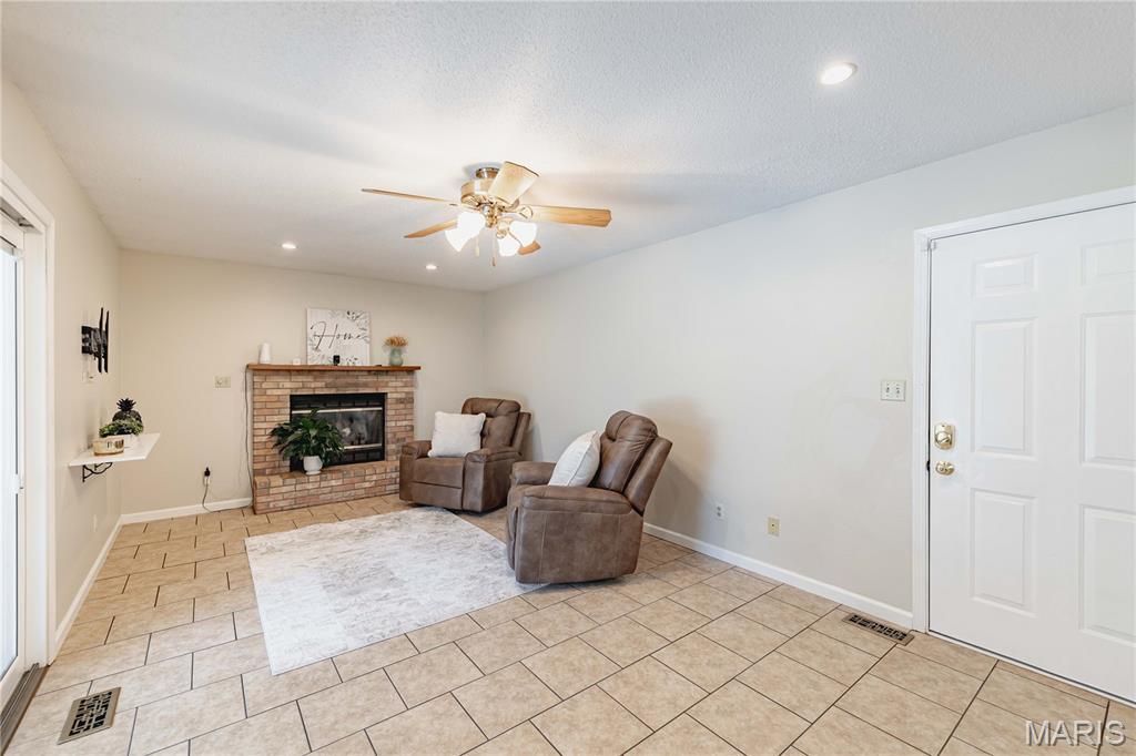 Meadowlark Meadows 5th Add - Residential