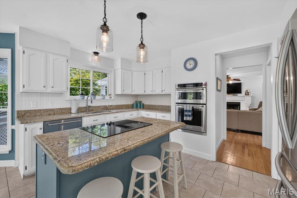Est At Westchester Farm #3 - Residential
