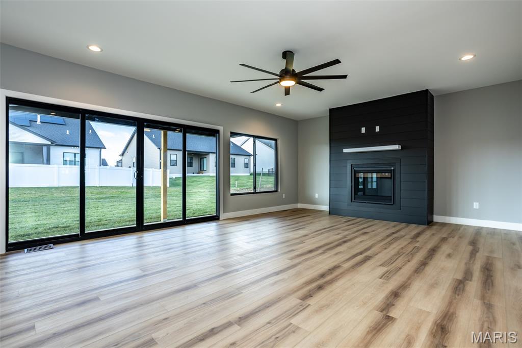 Savannah Crossing - Residential