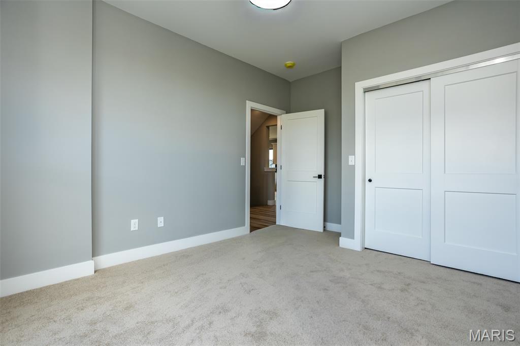 Savannah Crossing - Residential