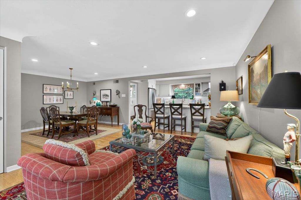 Fairway Manor - Residential