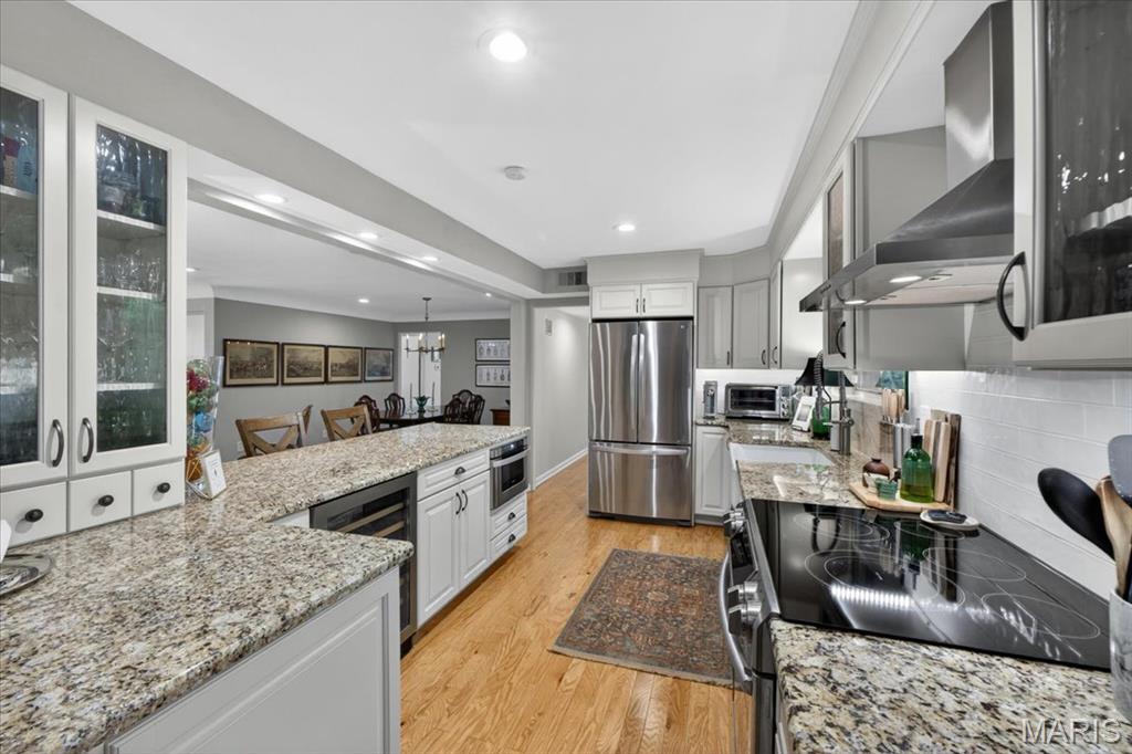 Fairway Manor - Residential
