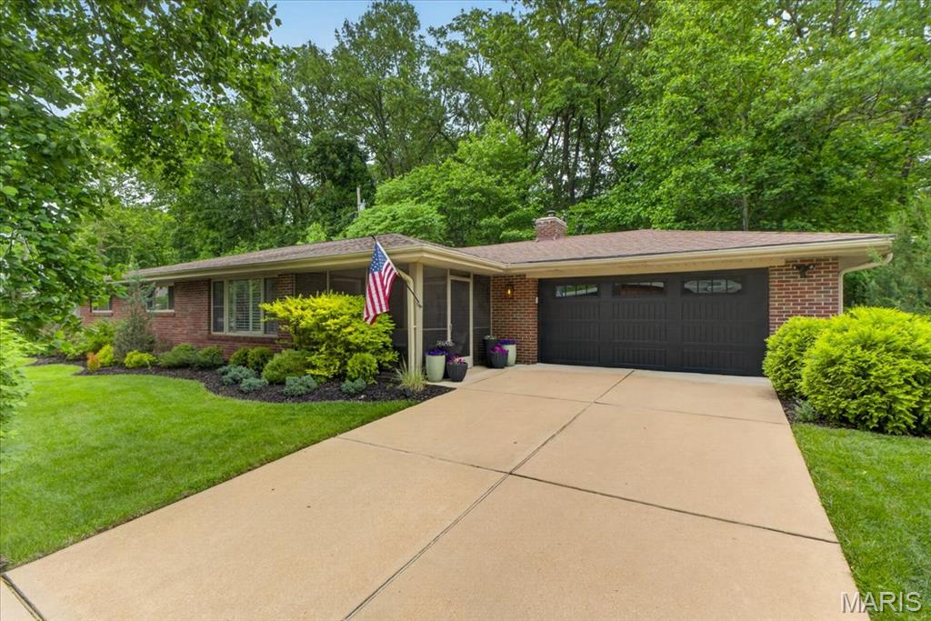 Fairway Manor - Residential
