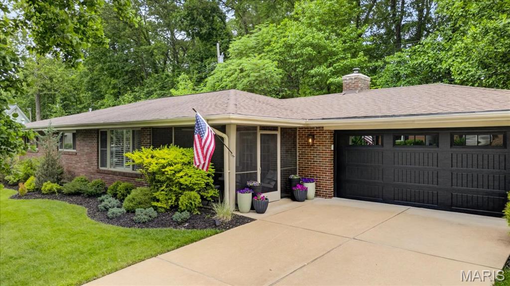 Fairway Manor - Residential