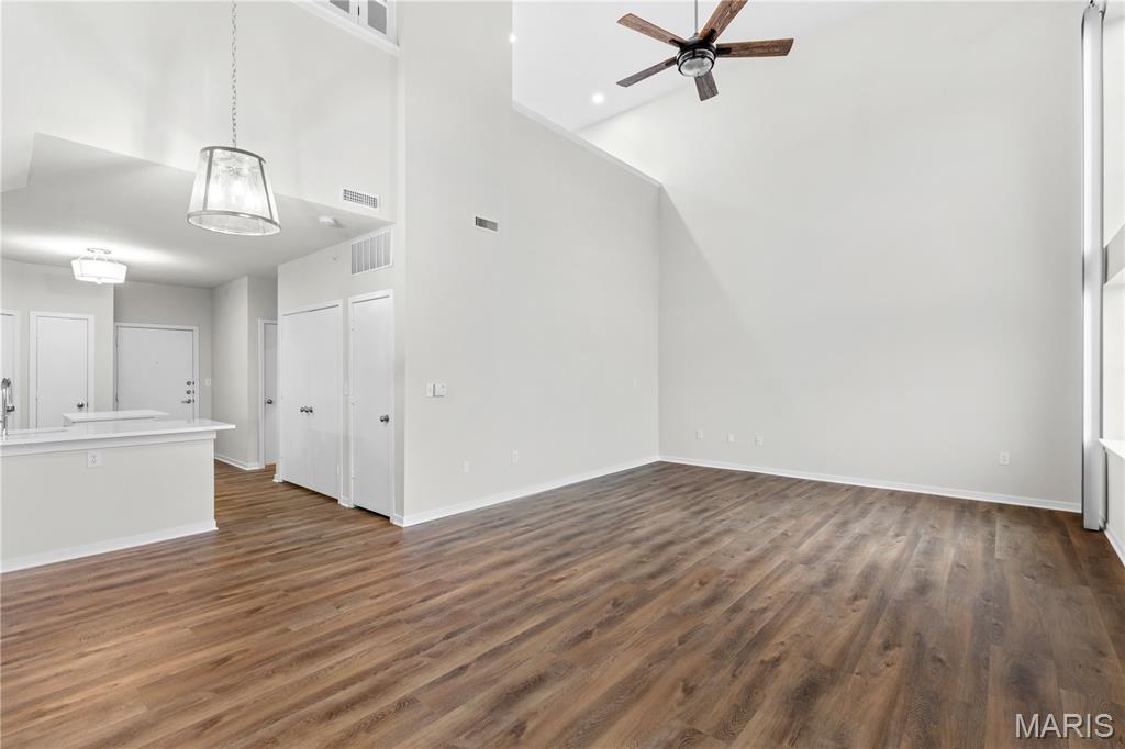 Loft Condo At Station Plaza The - Residential