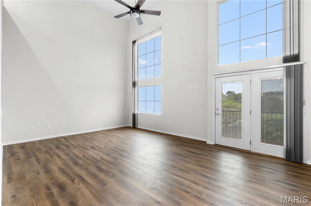 Loft Condo At Station Plaza The - Residential