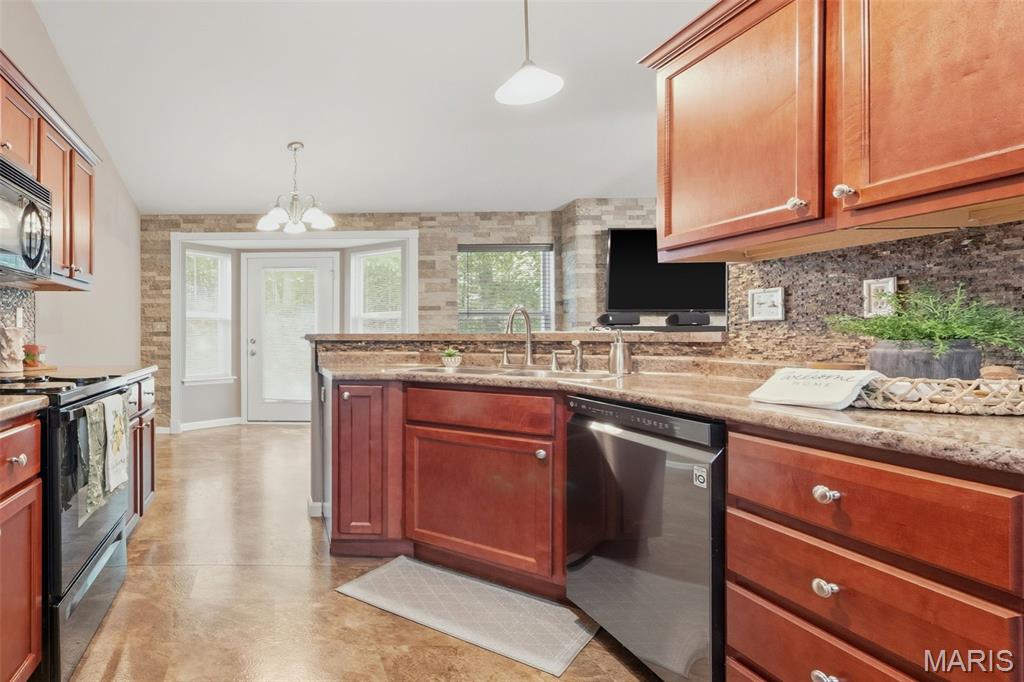 Eagles Bluff - Residential