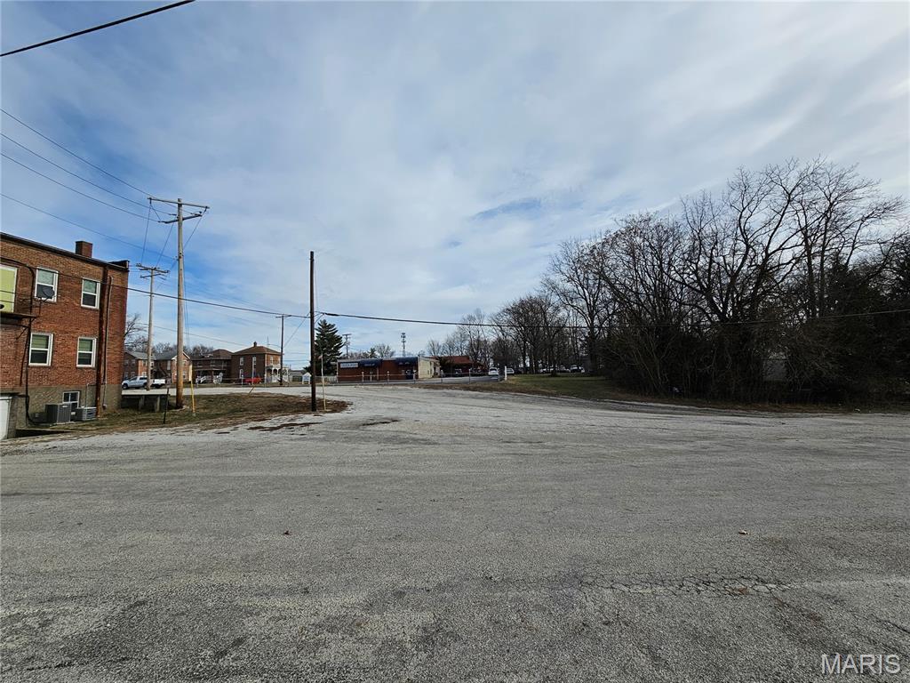 Central Add - Commercial Sale