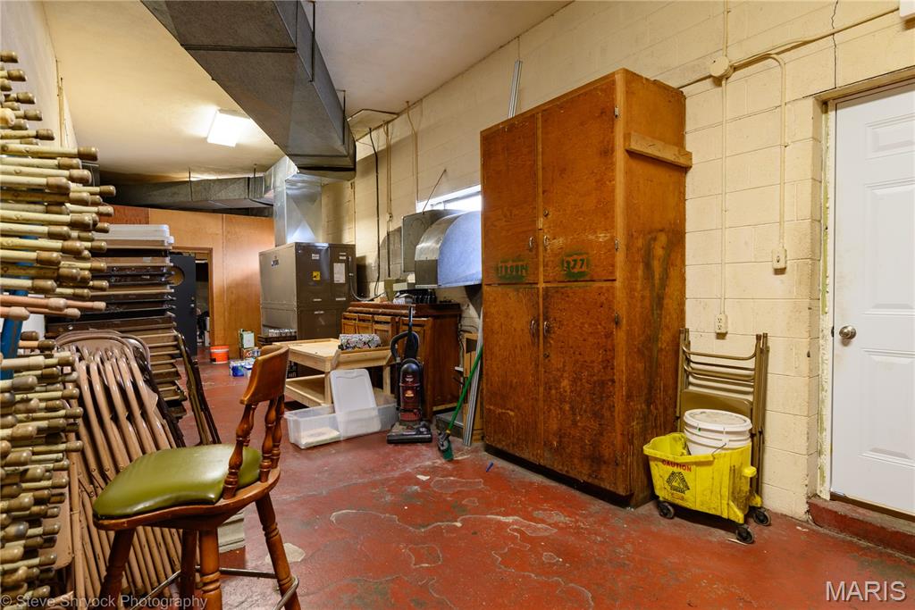 Central Add - Commercial Sale