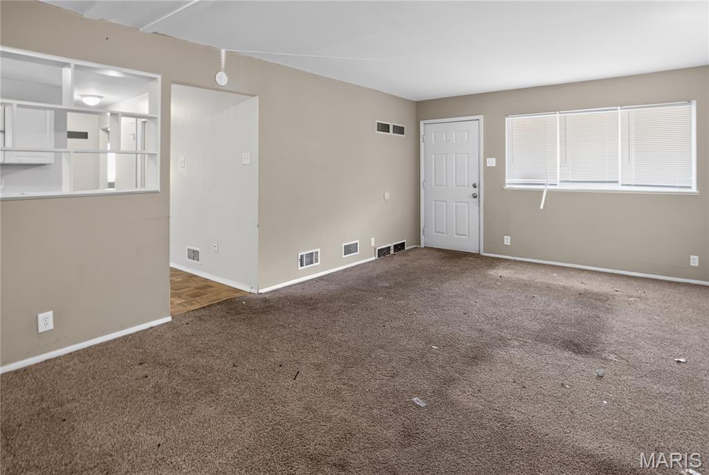 Glasgow Village Unit 15 - Residential