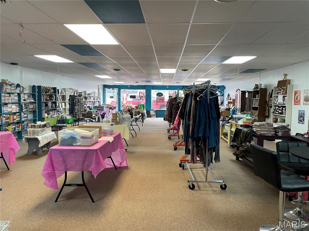 n/a - Commercial Sale