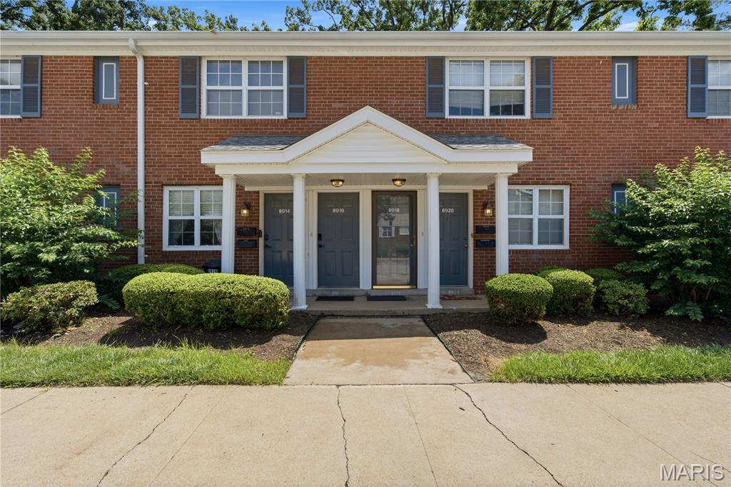 Brentwood Forest Condo Ph Seven - Residential