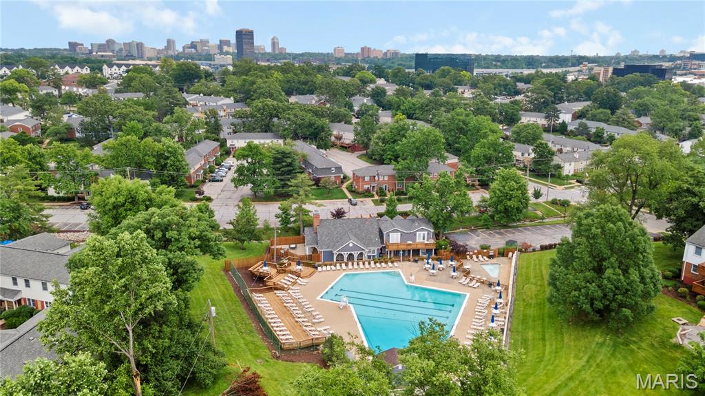 Brentwood Forest Condo Ph Seven - Residential