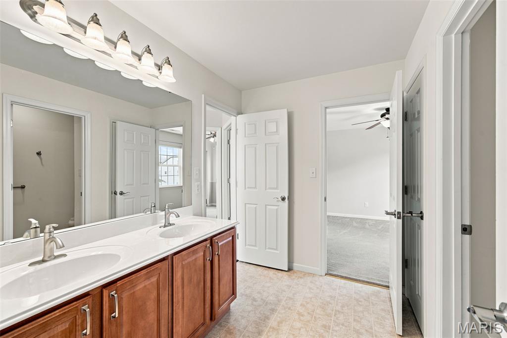 Vantage Pointe - Residential