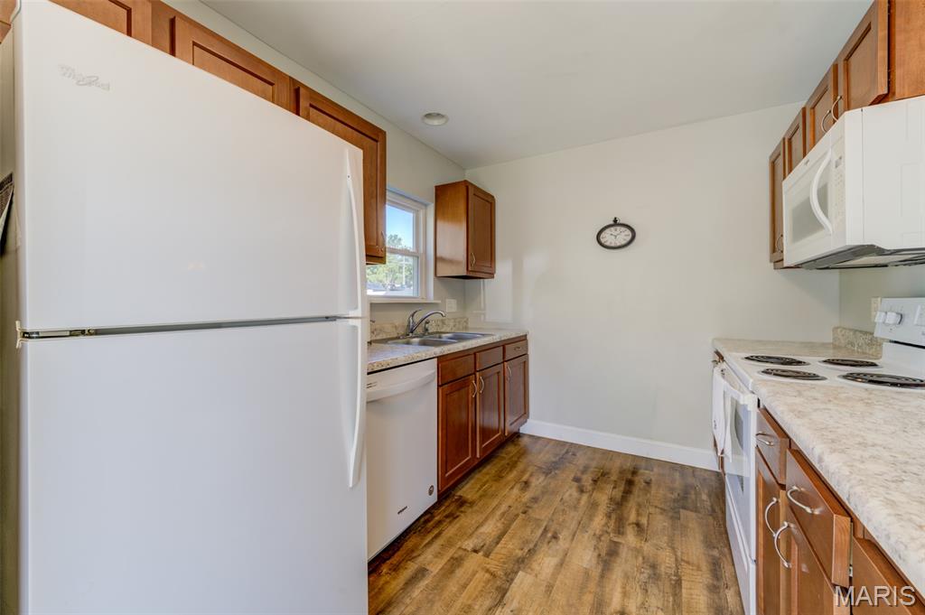 Glendale Gardens Condo - Residential