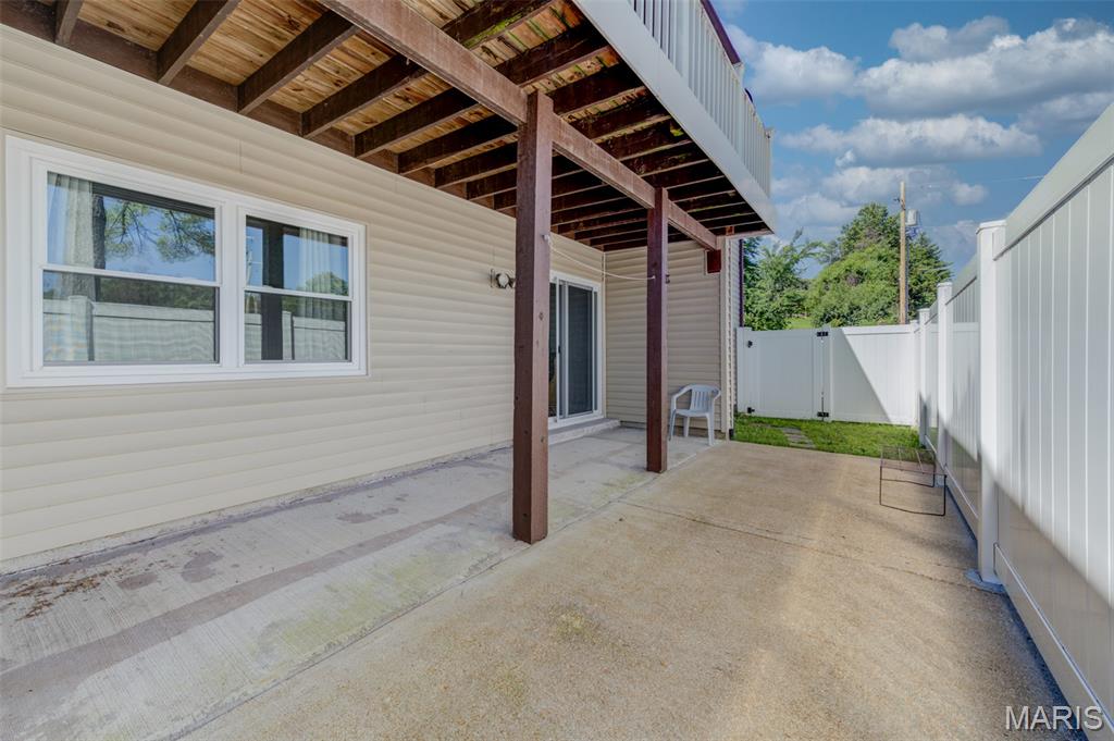 Glendale Gardens Condo - Residential
