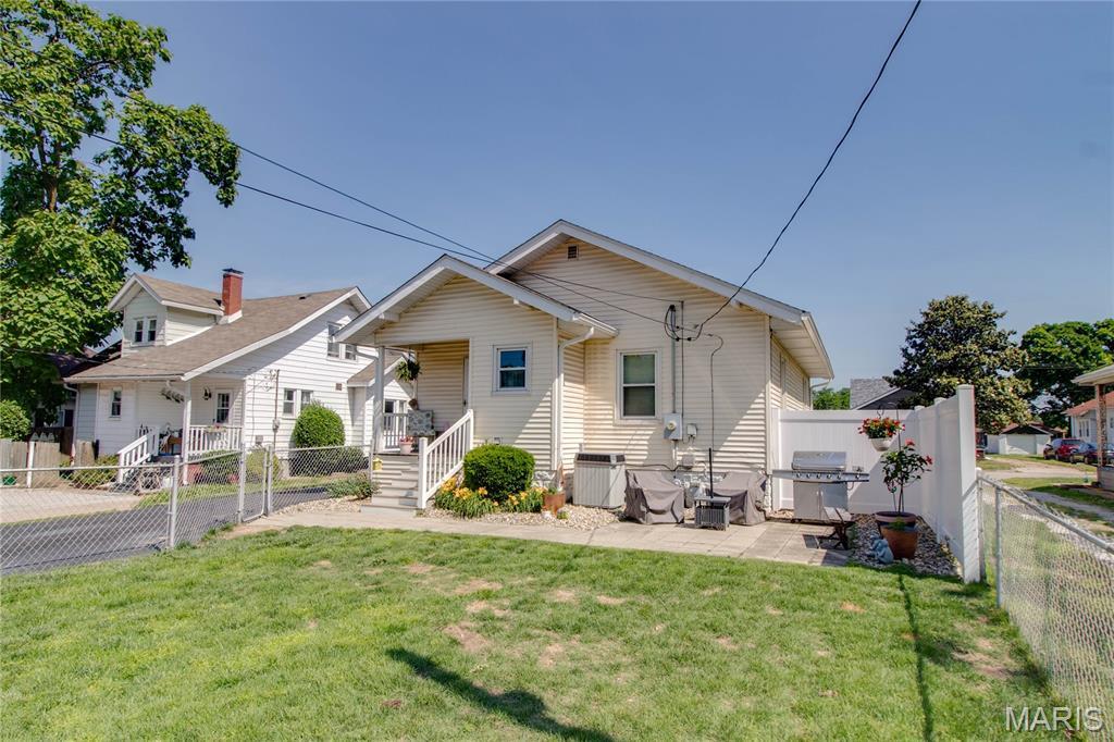 Dulaneys First Sub - Residential