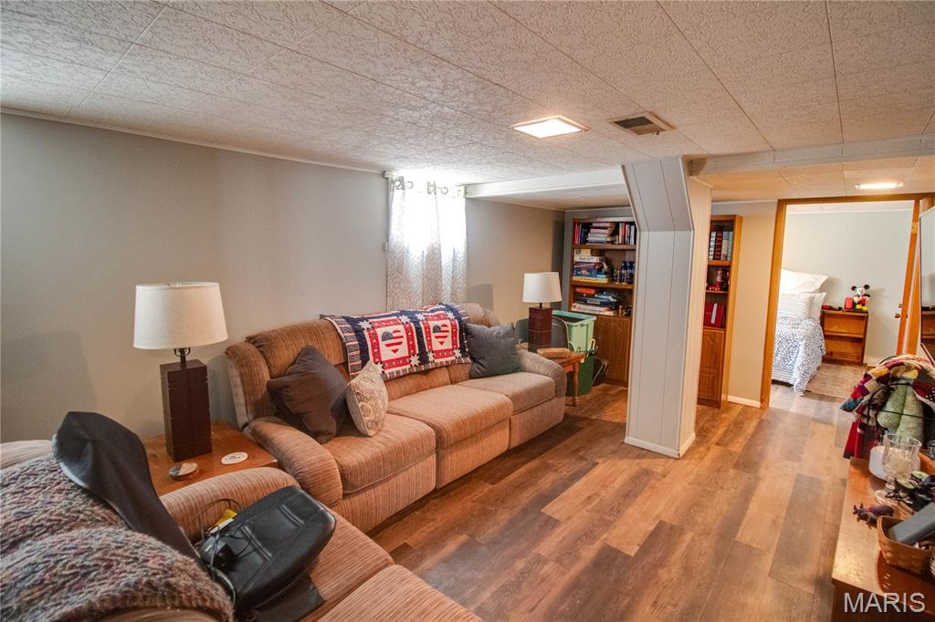 Dulaneys First Sub - Residential
