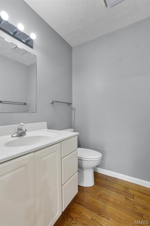Walnut Hills Lake Estates - Residential