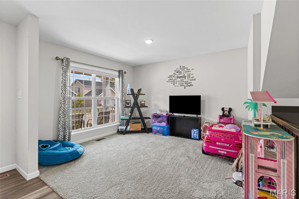 Riverstone One - Residential