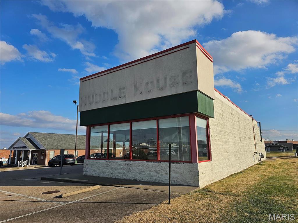 0 - Commercial Sale