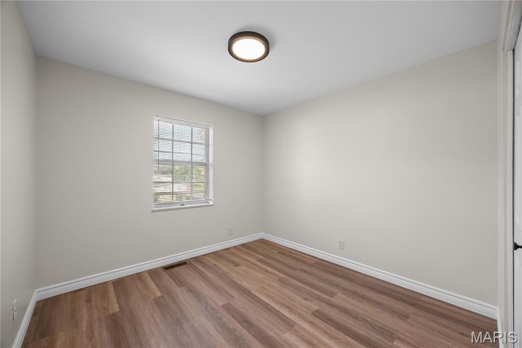Lin Capri Condo - Residential
