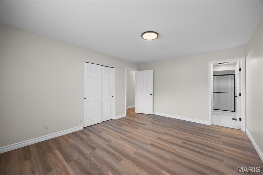 Lin Capri Condo - Residential