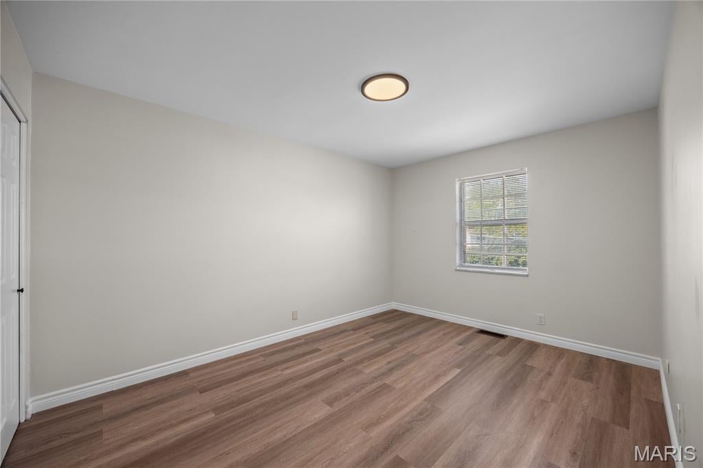 Lin Capri Condo - Residential