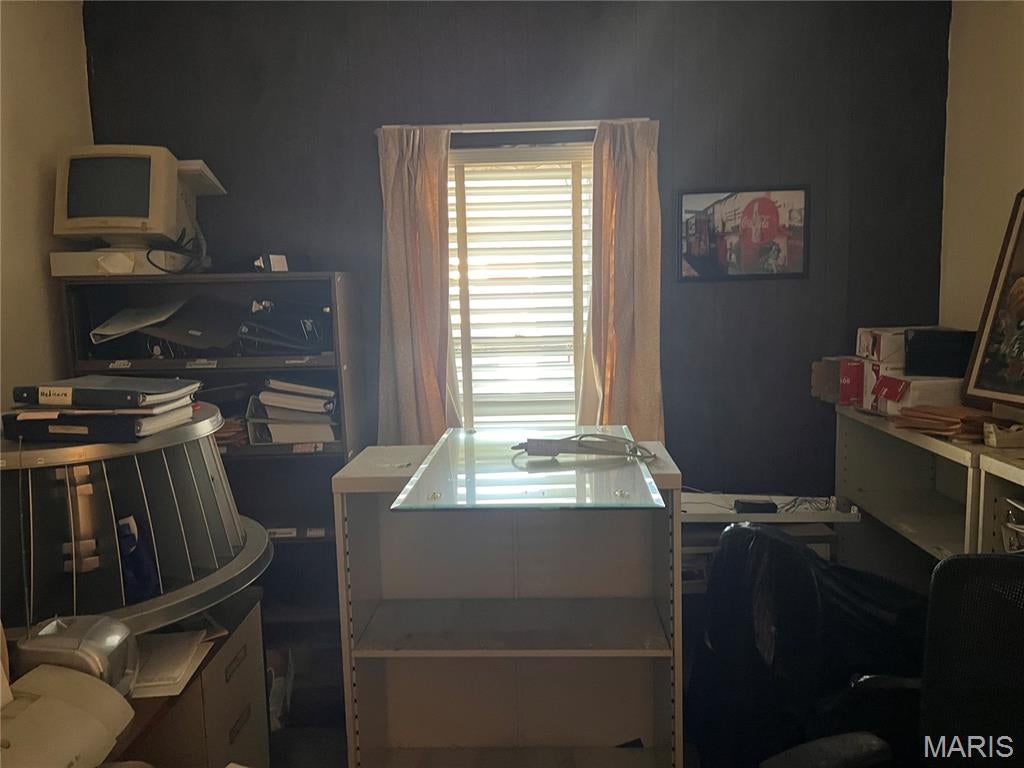 Parkview Add - Commercial Sale