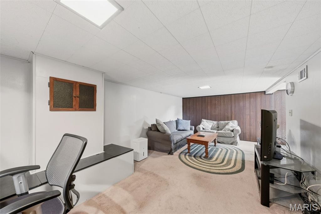 Woodson 4 - Residential