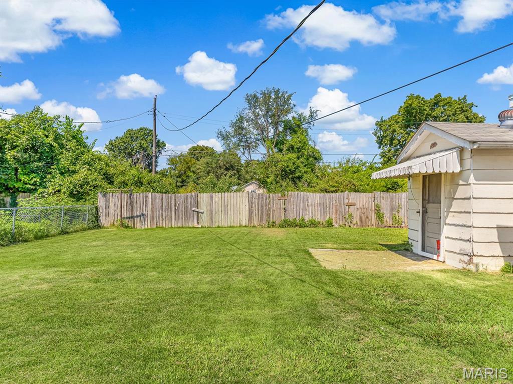 De Paul Gardens - Residential