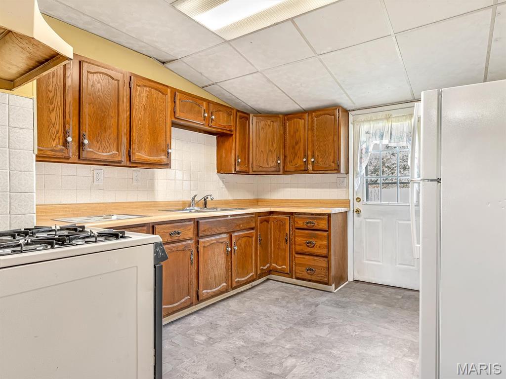De Paul Gardens - Residential