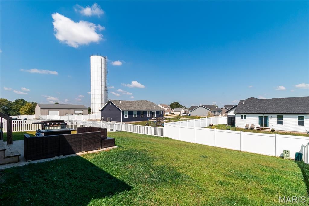 Majestic Lakes - Residential