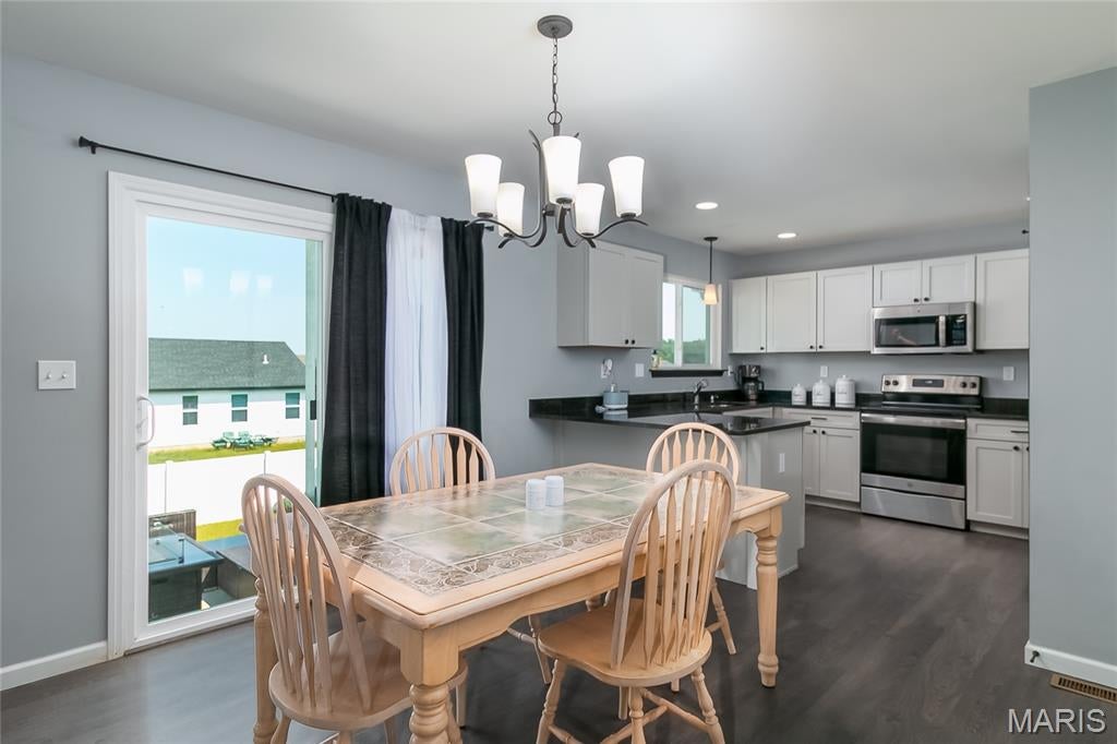 Majestic Lakes - Residential