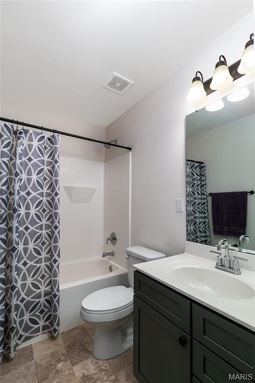 Majestic Lakes - Residential