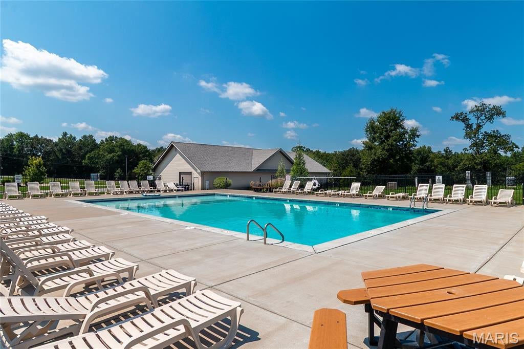 Majestic Lakes - Residential