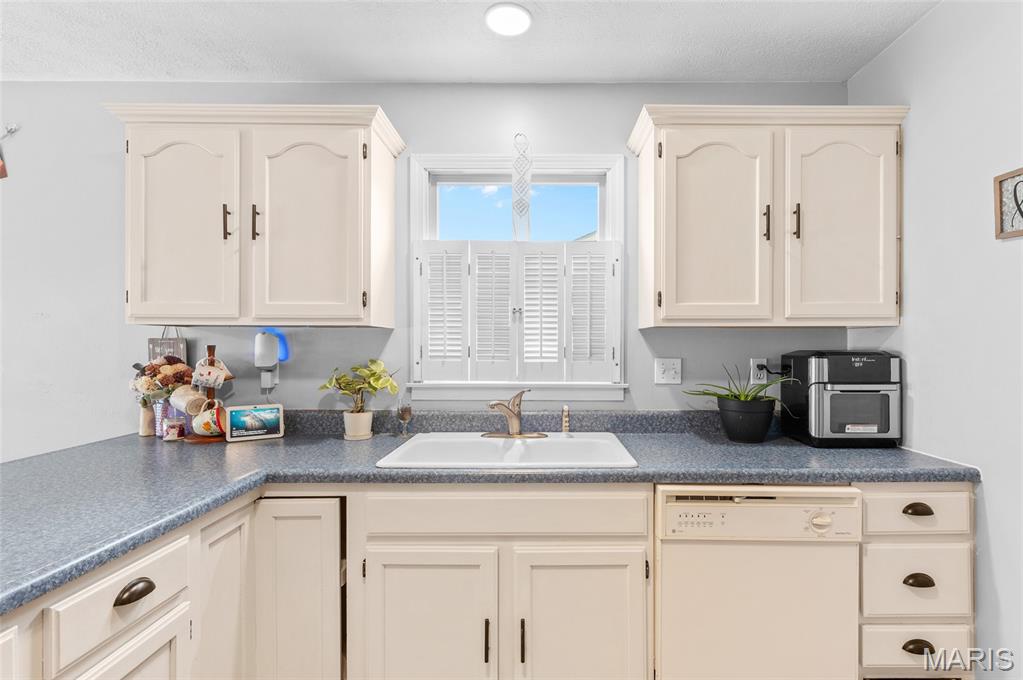 NORTH COUNTRY ESTATES - Residential