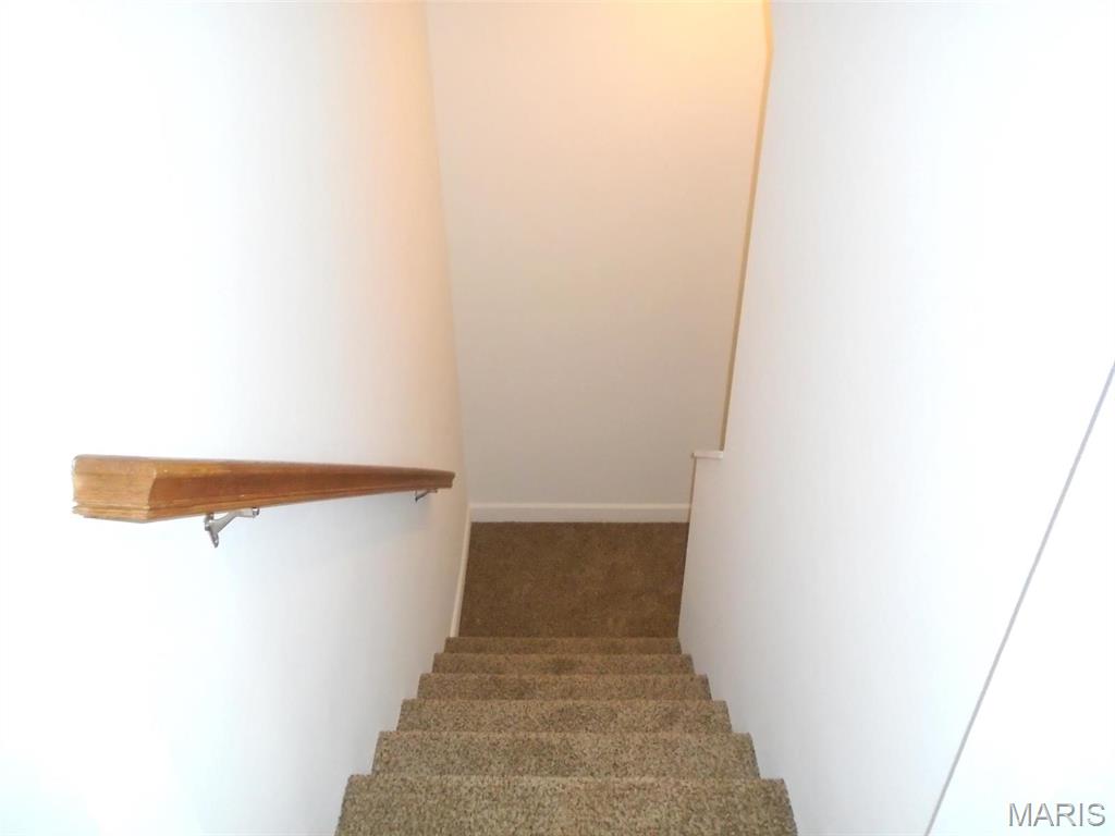 CAMBRIDGE CONDOMINIUMS - Residential Lease