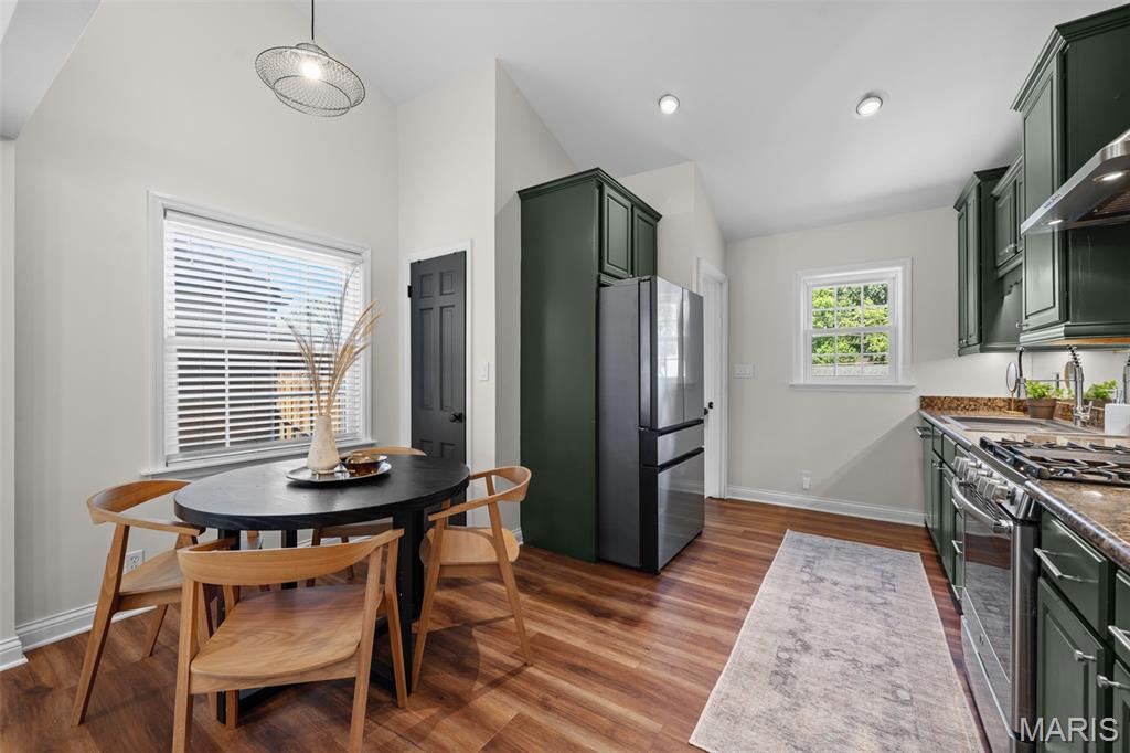 Warwick Place - Residential