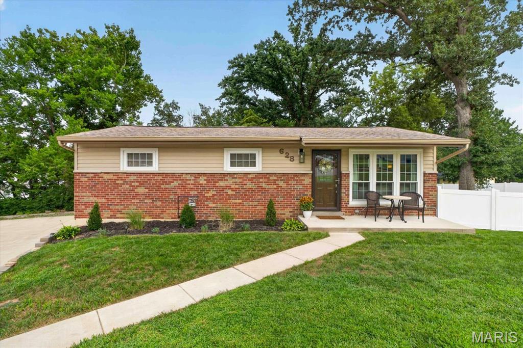 Oak Crest 2 - Residential