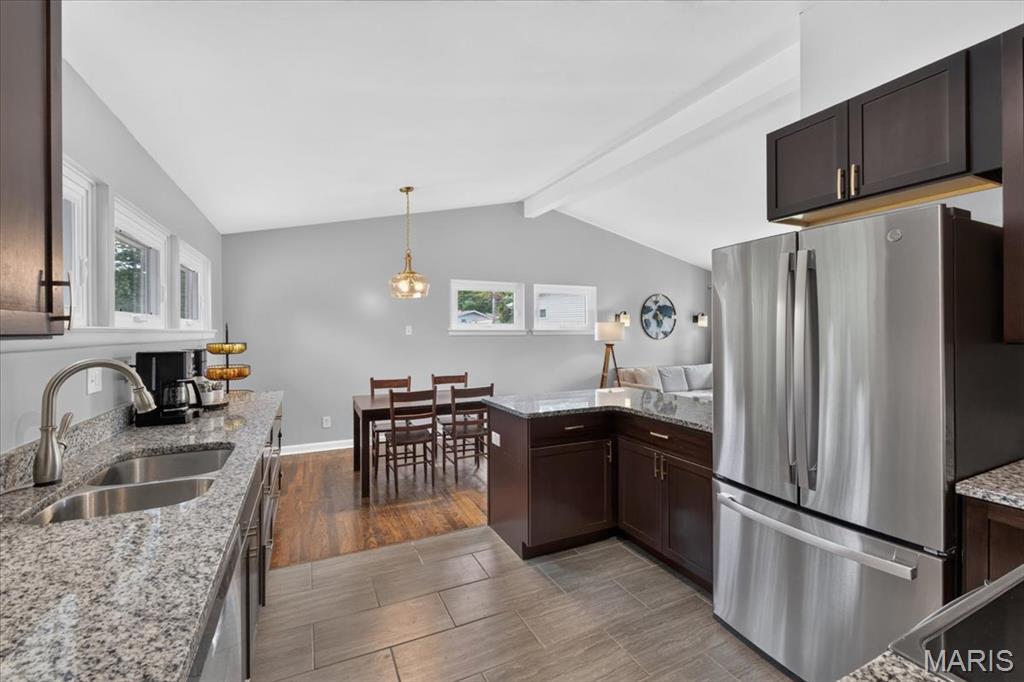 Oak Crest 2 - Residential