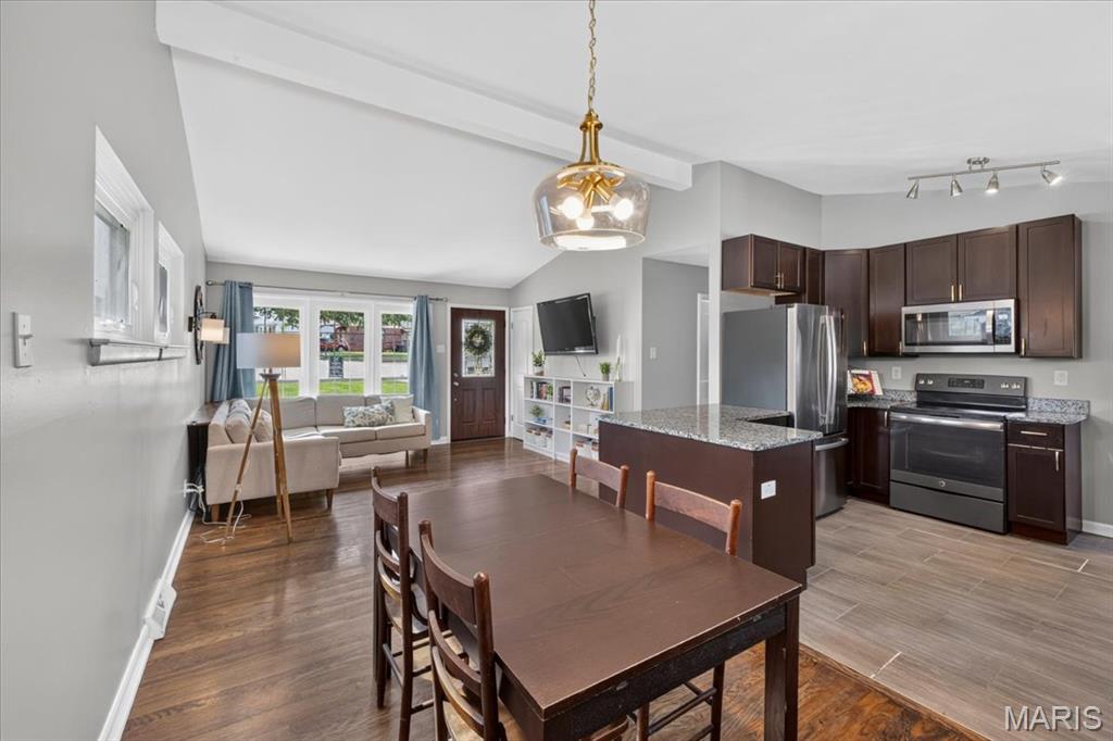Oak Crest 2 - Residential