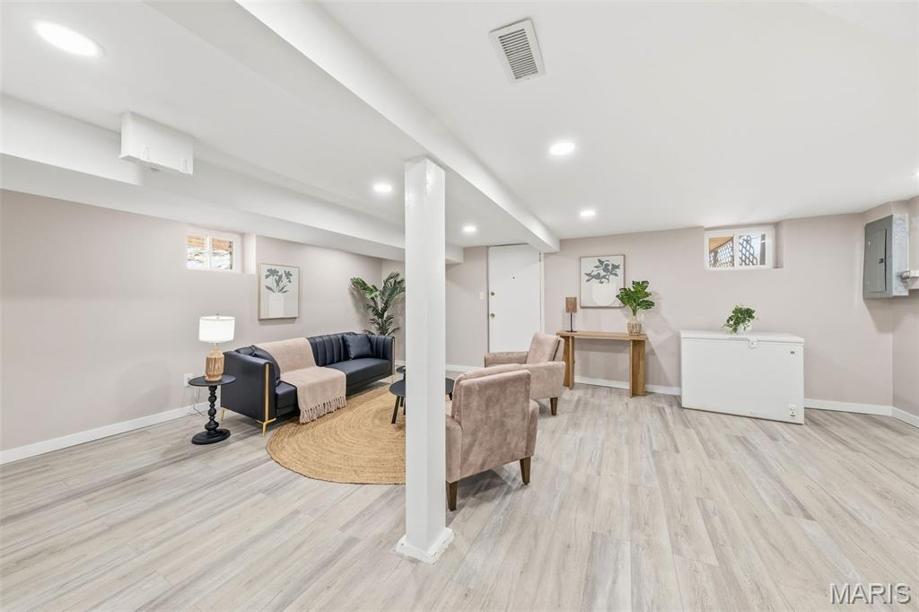 Von Drehles Add - Residential
