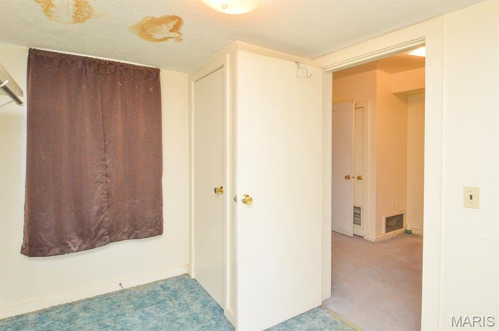 Not in a subdivision - Residential