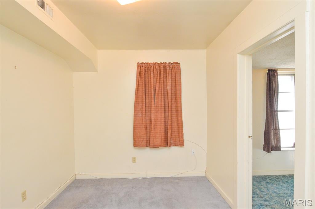 Not in a subdivision - Residential