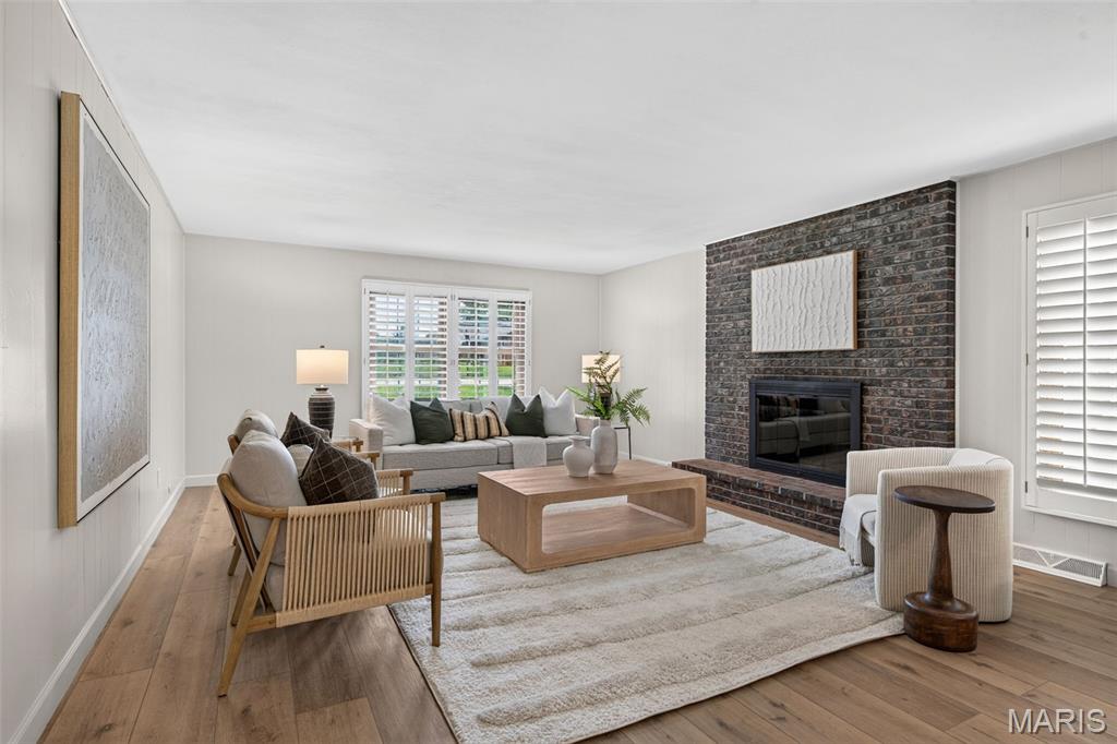 Creve Coeur Place Add - Residential