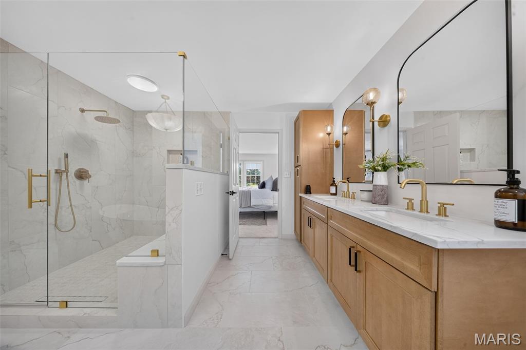 Creve Coeur Place Add - Residential